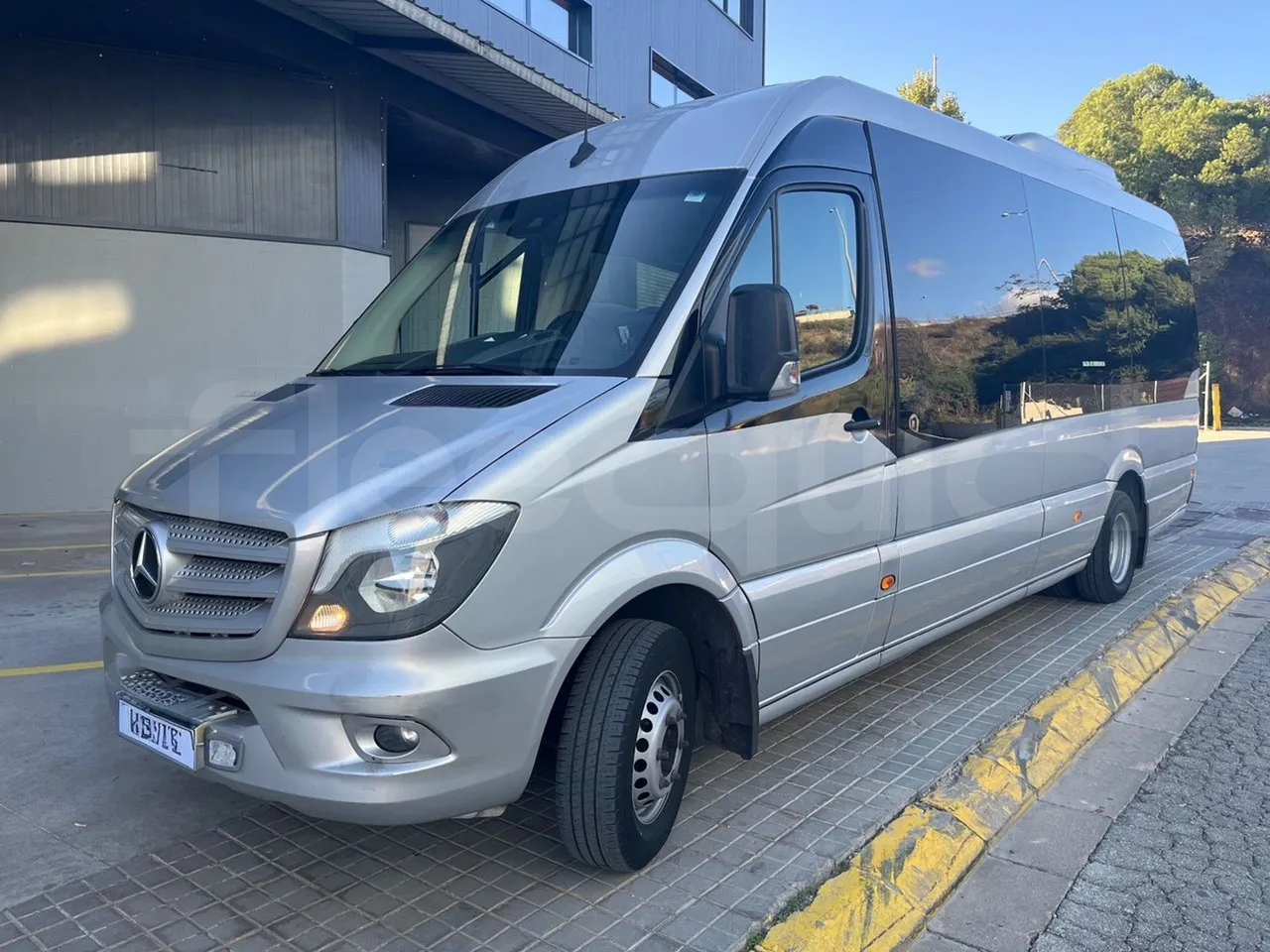 Mercedes-Benz Sprinter Noge - EUR6 - 140kW - 7.361m - 3/4 front left