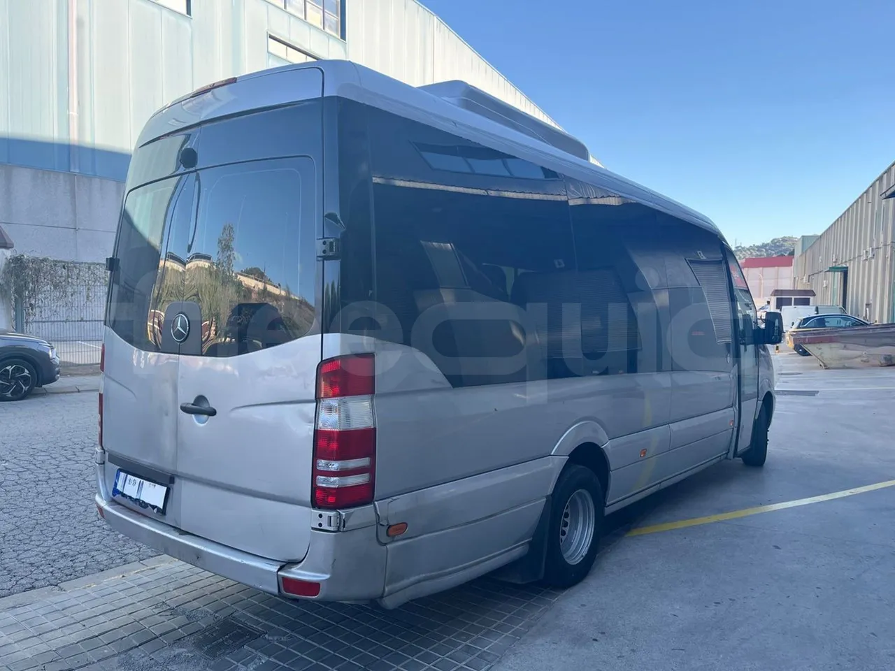 Mercedes-Benz Sprinter Noge - EUR6 - 140kW - 7.361m - 3/4 right rear doors closed