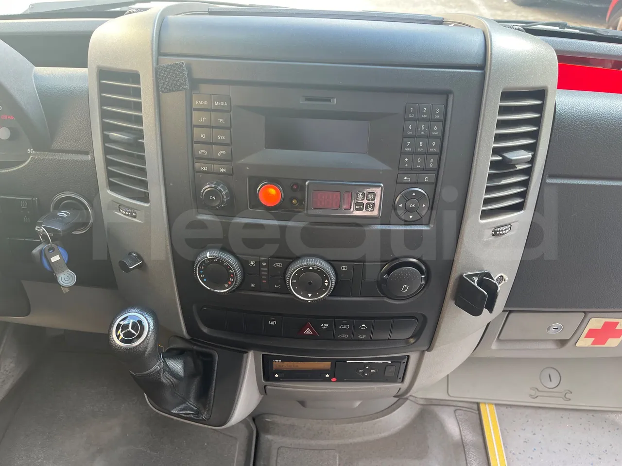 Mercedes-Benz Sprinter Noge - EUR6 - 140kW - 7.361m - radio accessories photo