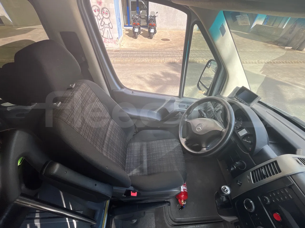 Mercedes-Benz Sprinter Noge - EUR6 - 140kW - 7.361m - driver's seat photo