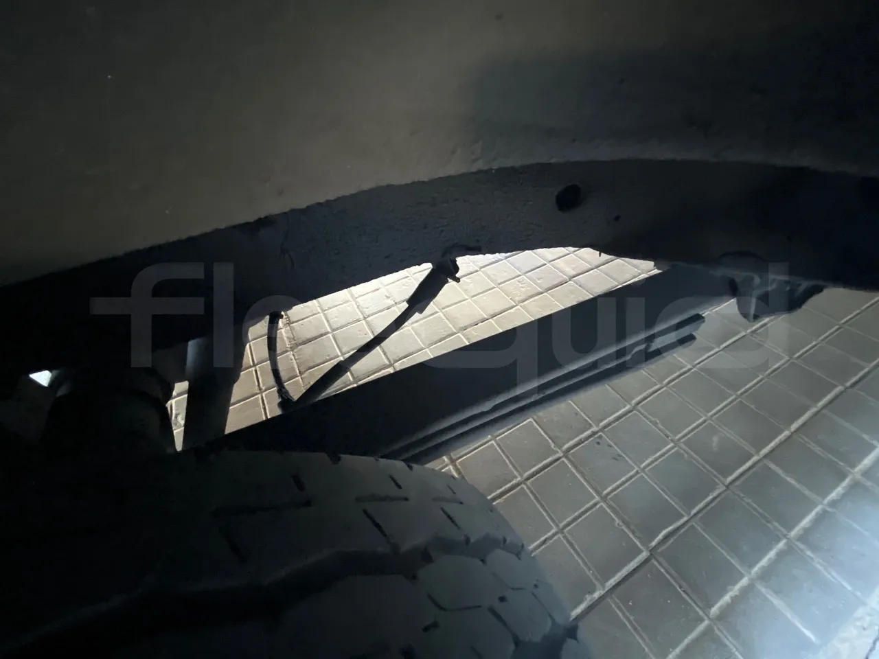 Mercedes-Benz Sprinter Noge - EUR6 - 140kW - 7.361m - axle 2 shock absorbers 1 right