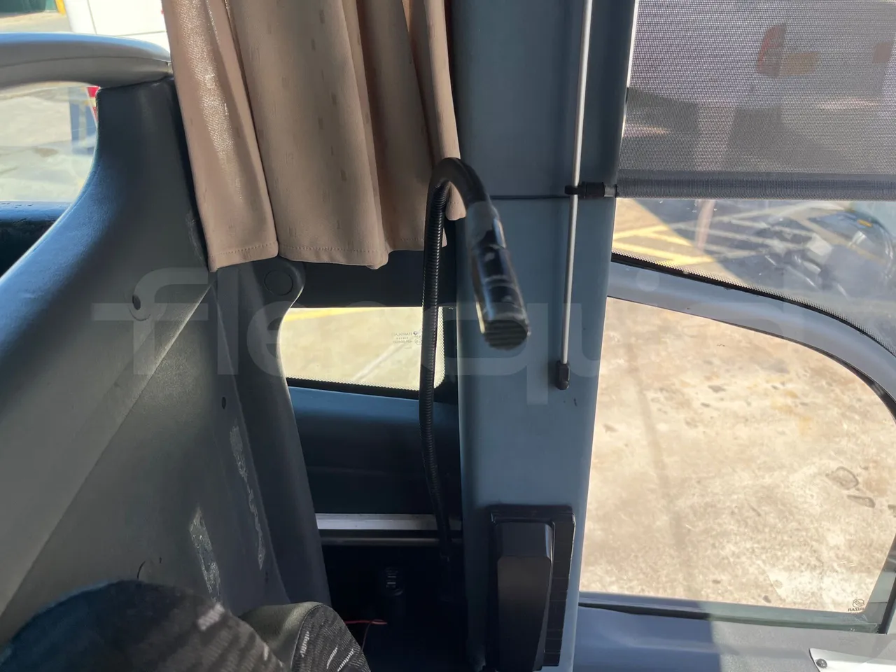 Irizar Scania - driver microphone accessories photo