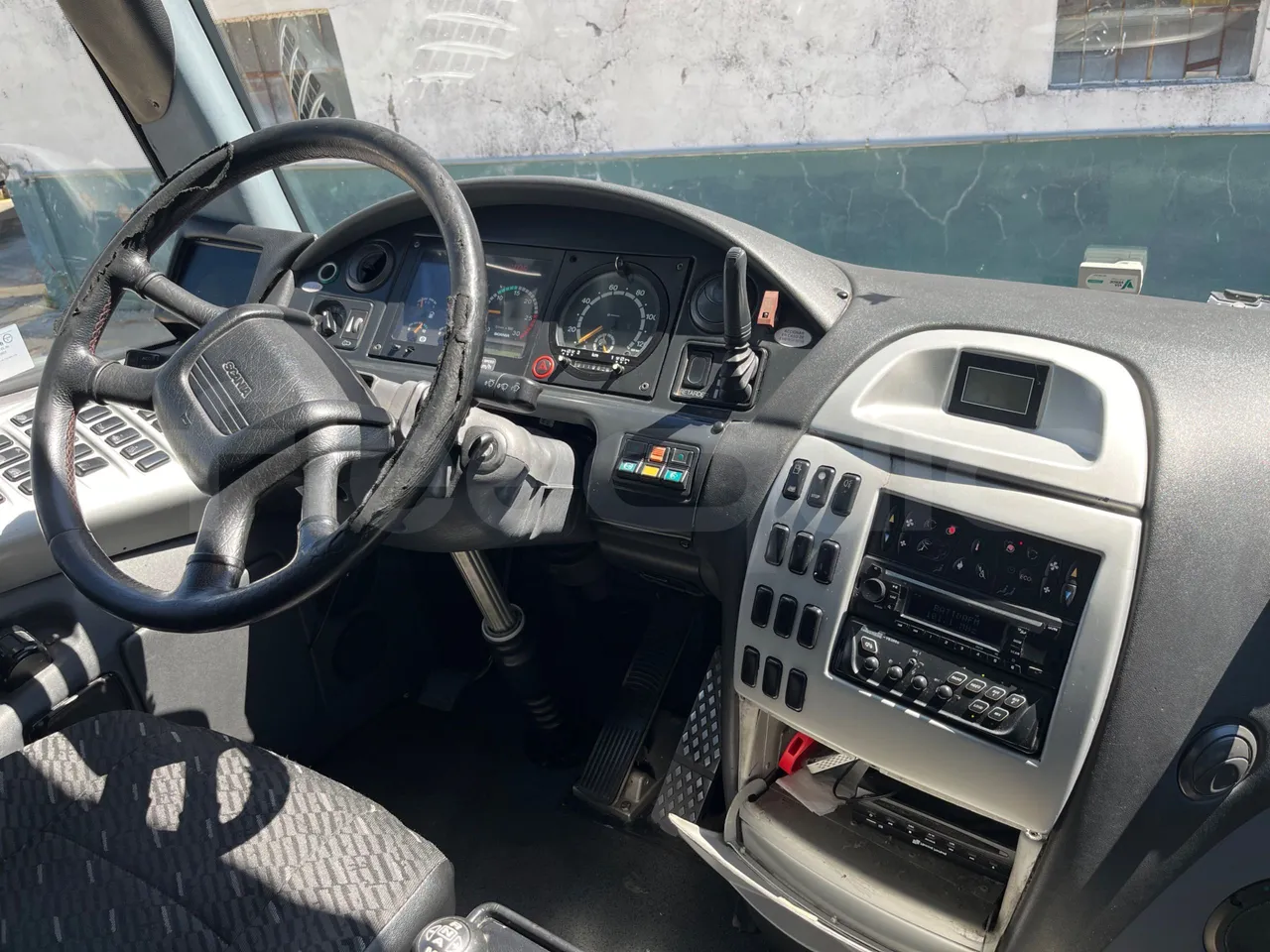 Irizar Scania - buttons panels on