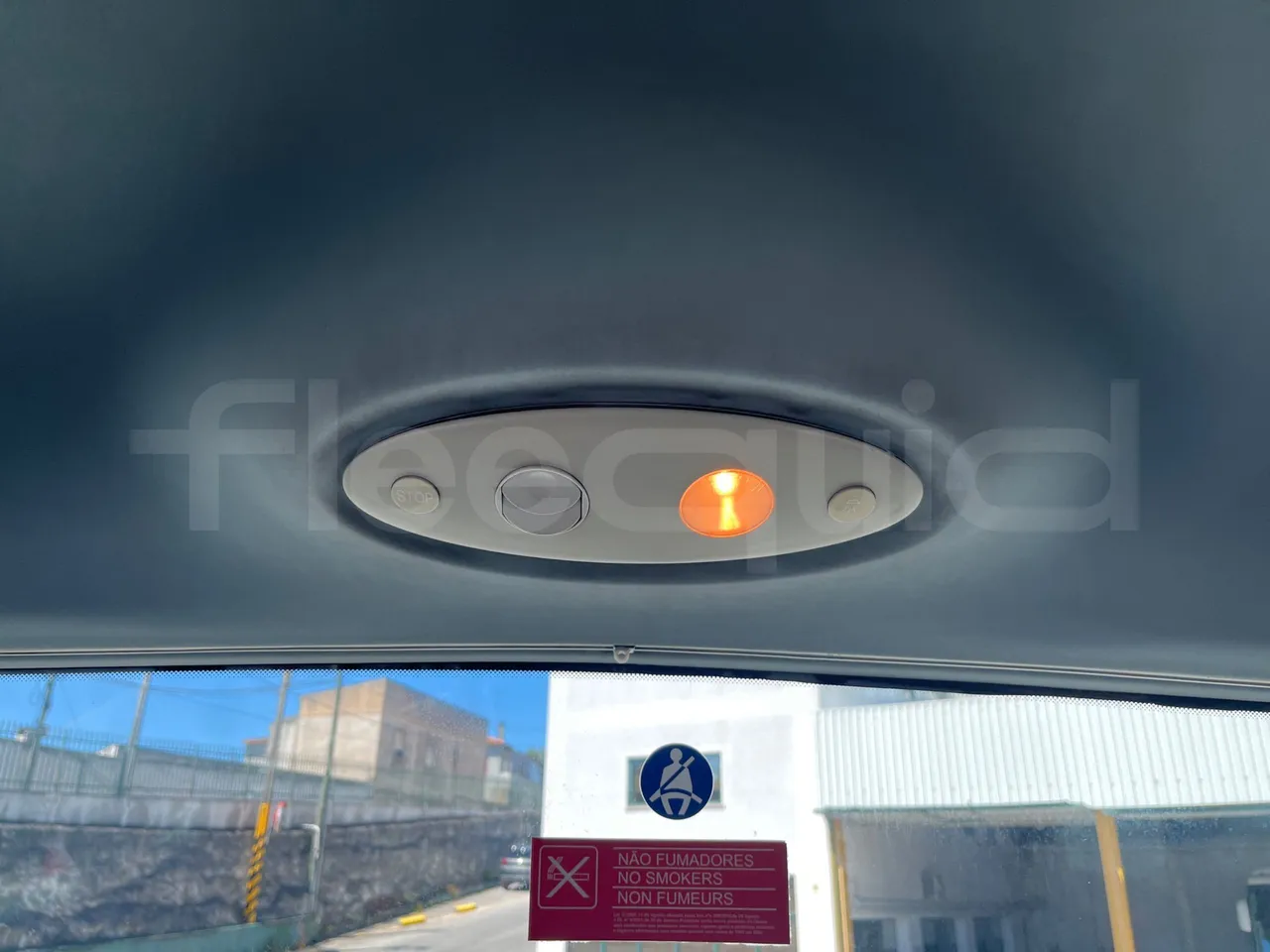 Irizar Scania - roof hatch 3