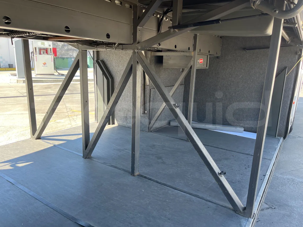 Irizar Scania - internal frame rust check