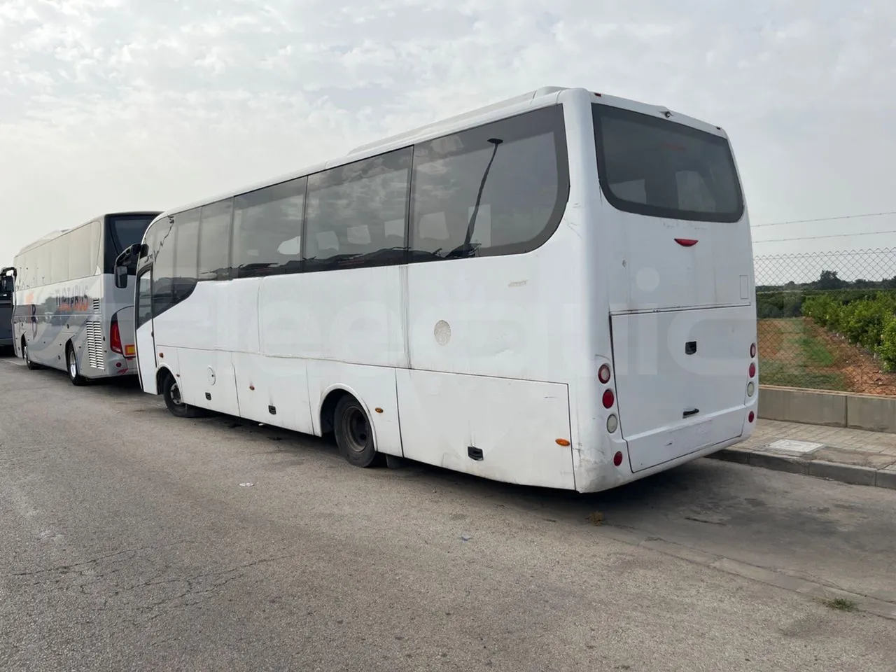Man 12.220 HOCL ANDECAR VII.1/ Euro 4 - 176 Kw - 9,470 Mt - 3/4 left rear side
