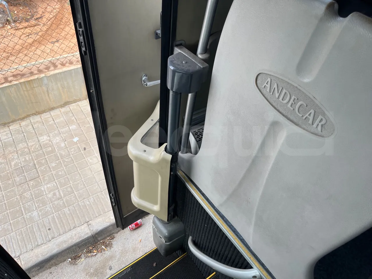 Man 12.220 HOCL ANDECAR VII.1/ Euro 4 - 176 Kw - 9,470 Mt - door mechanism photo