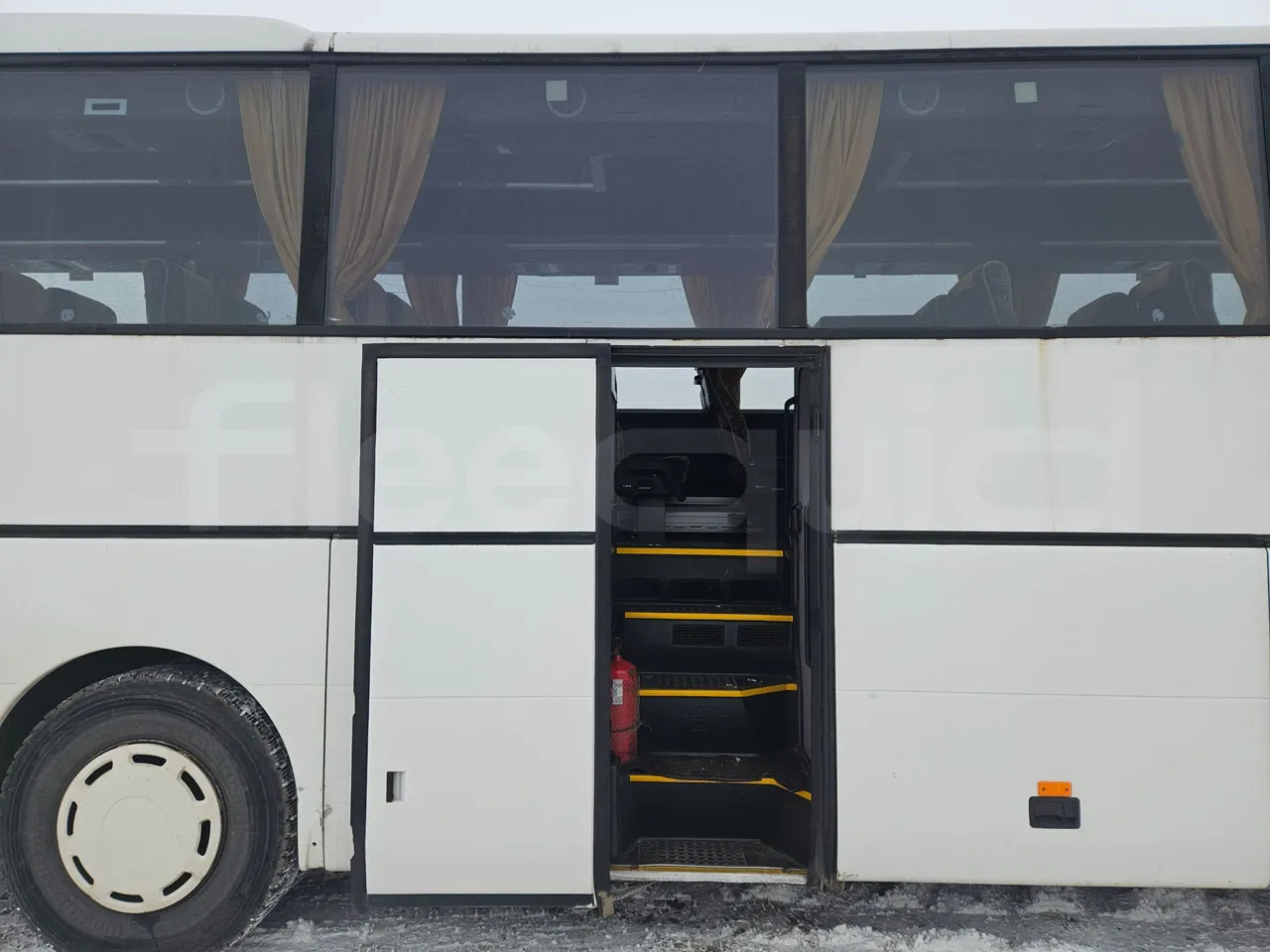 Man RH 483 RH 483 - EUR3-294kW - 12m - front door 2 open