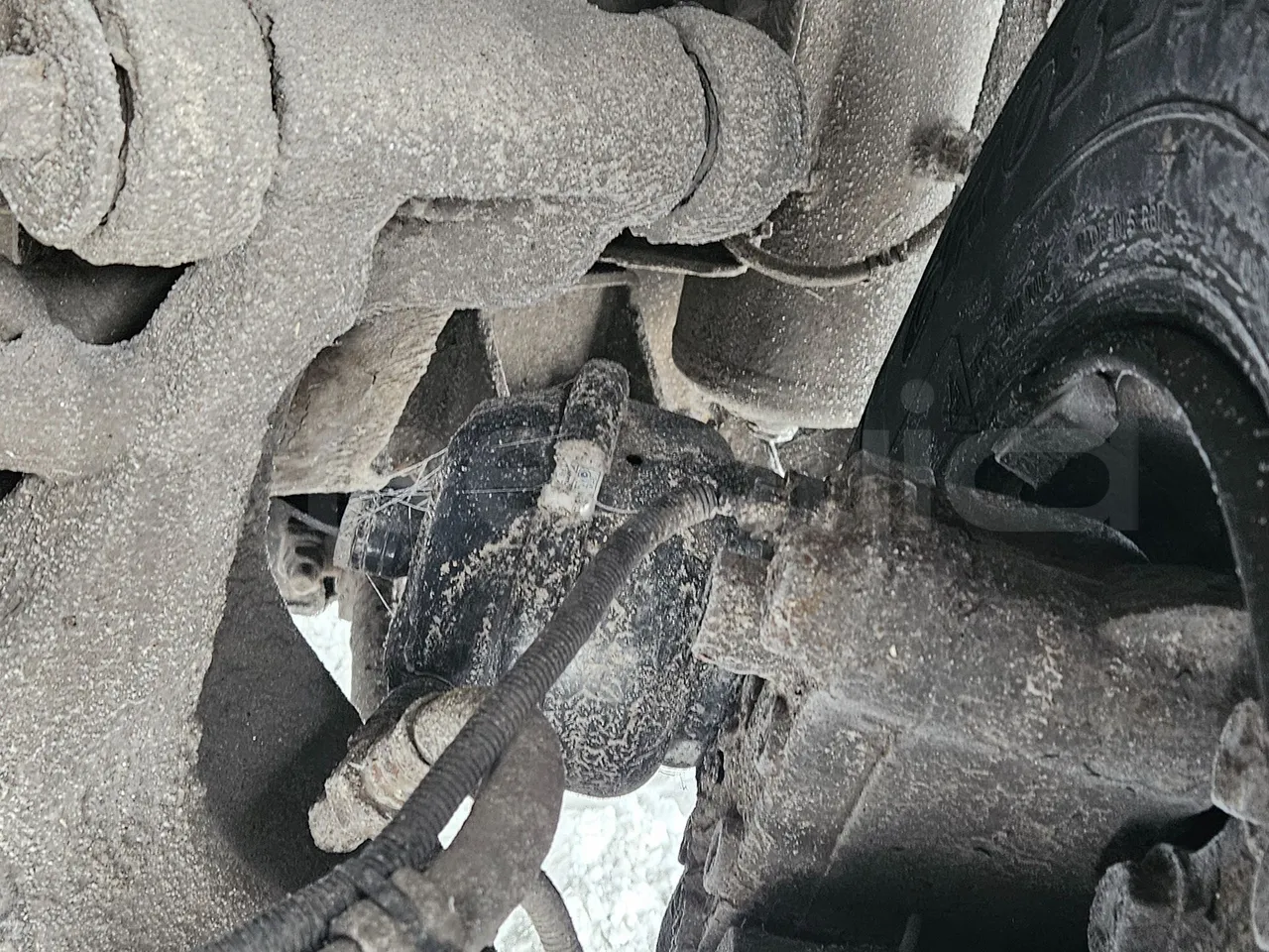 Man RH 483 RH 483 - EUR3-294kW - 12m - front brake calipers left