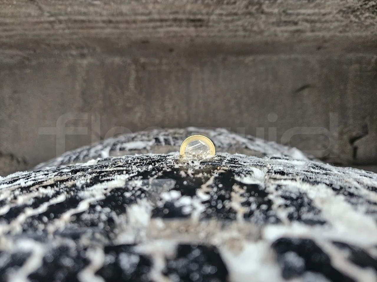 Man RH 483 RH 483 - EUR3-294kW - 12m - tread condition second axle tires left