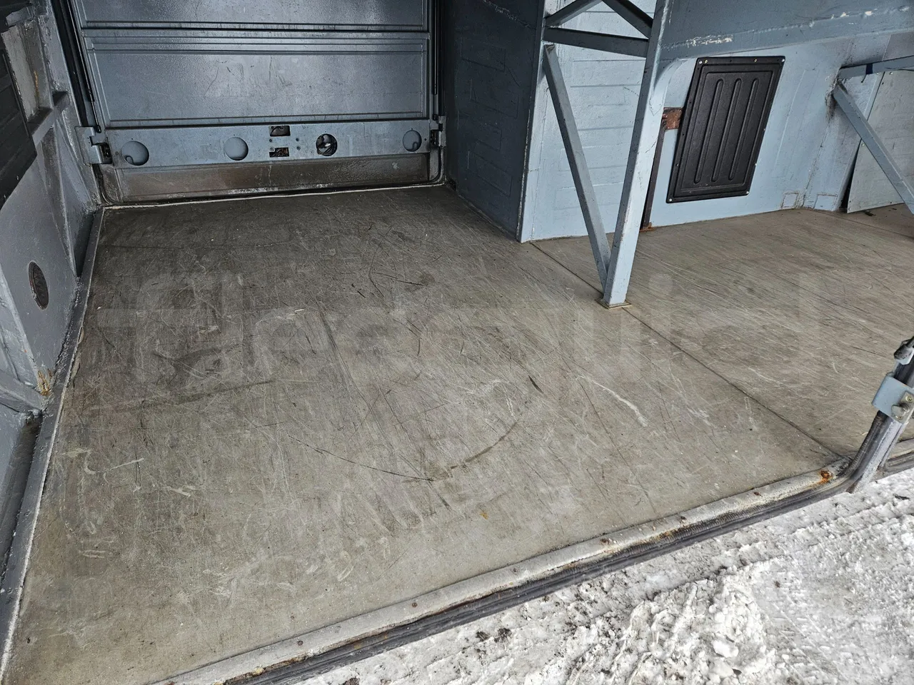 Man RH 483 RH 483 - EUR3-294kW - 12m - under carpet photo