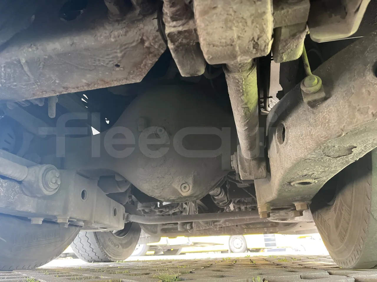 Volvo 9700-B8R B6SC 9700S - Euro 6 - 240 kW - 14.980 mt - differential photo
