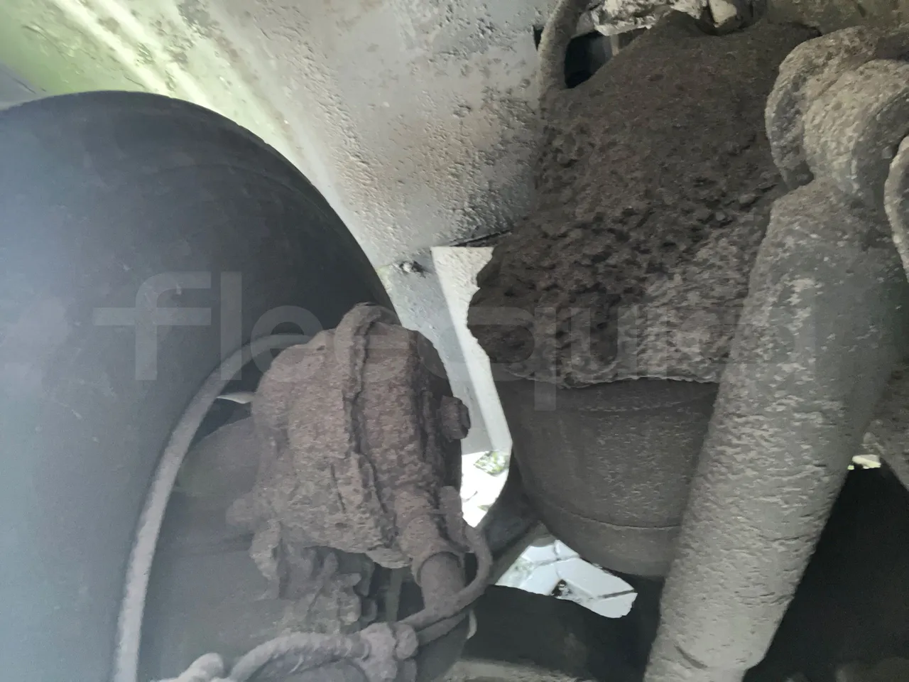 Volvo 9700-B8R B6SC 9700S - Euro 6 - 240 kW - 14.980 mt - axle 2 discs left