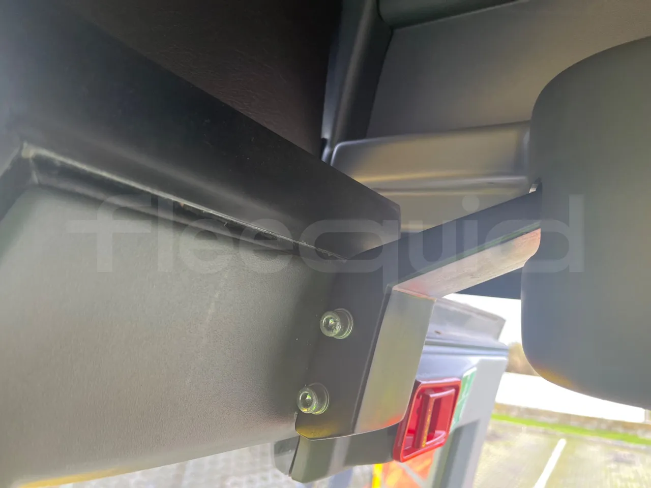 Volvo 9700-B8R B6SC 9700S - Euro 6 - 240 kW - 14.980 mt - door mechanism photo