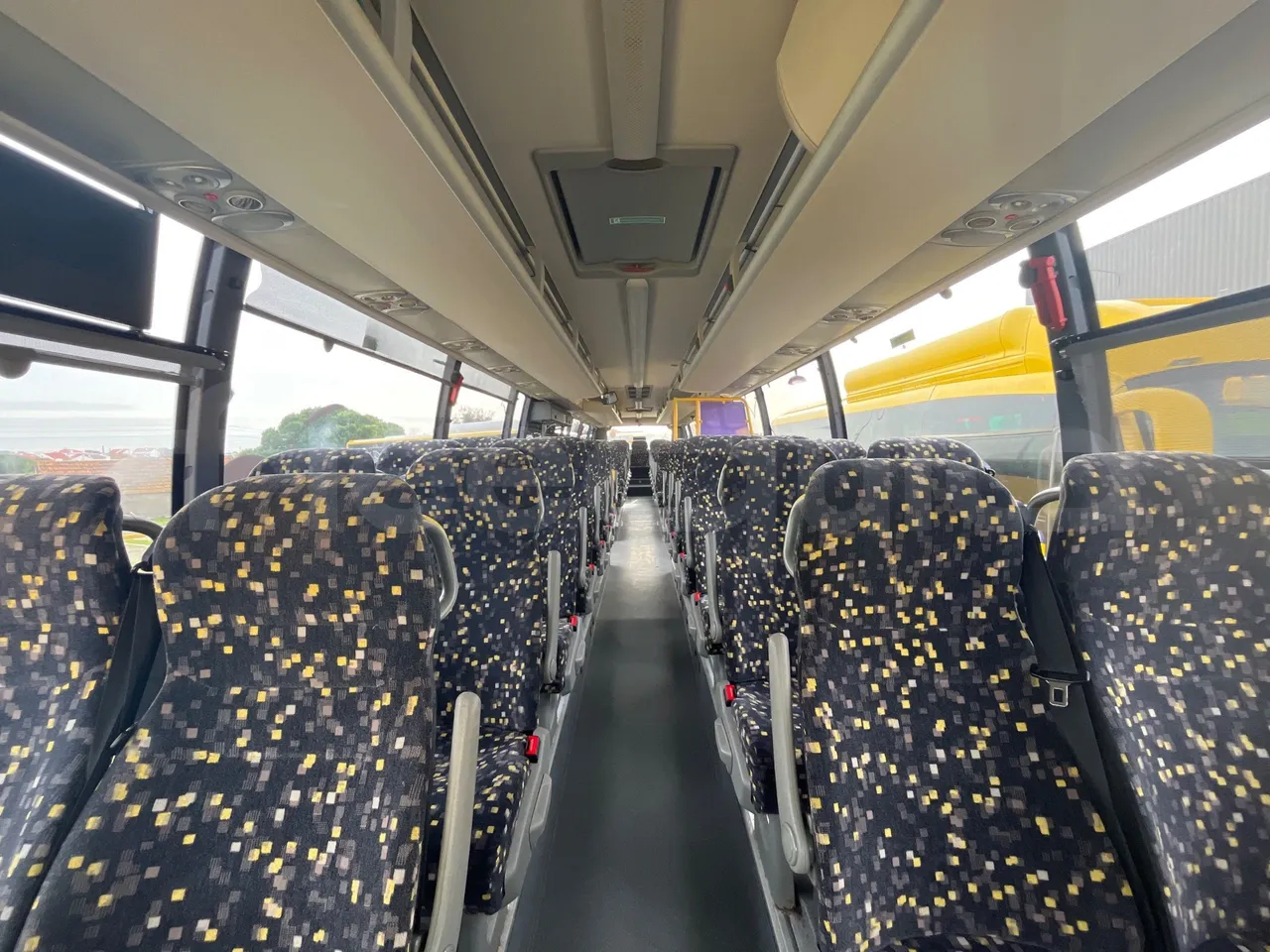 Volvo 9700-B8R B6SC 9700S - Euro 6 - 240 kW - 14.980 mt - interior reverse seats driver height