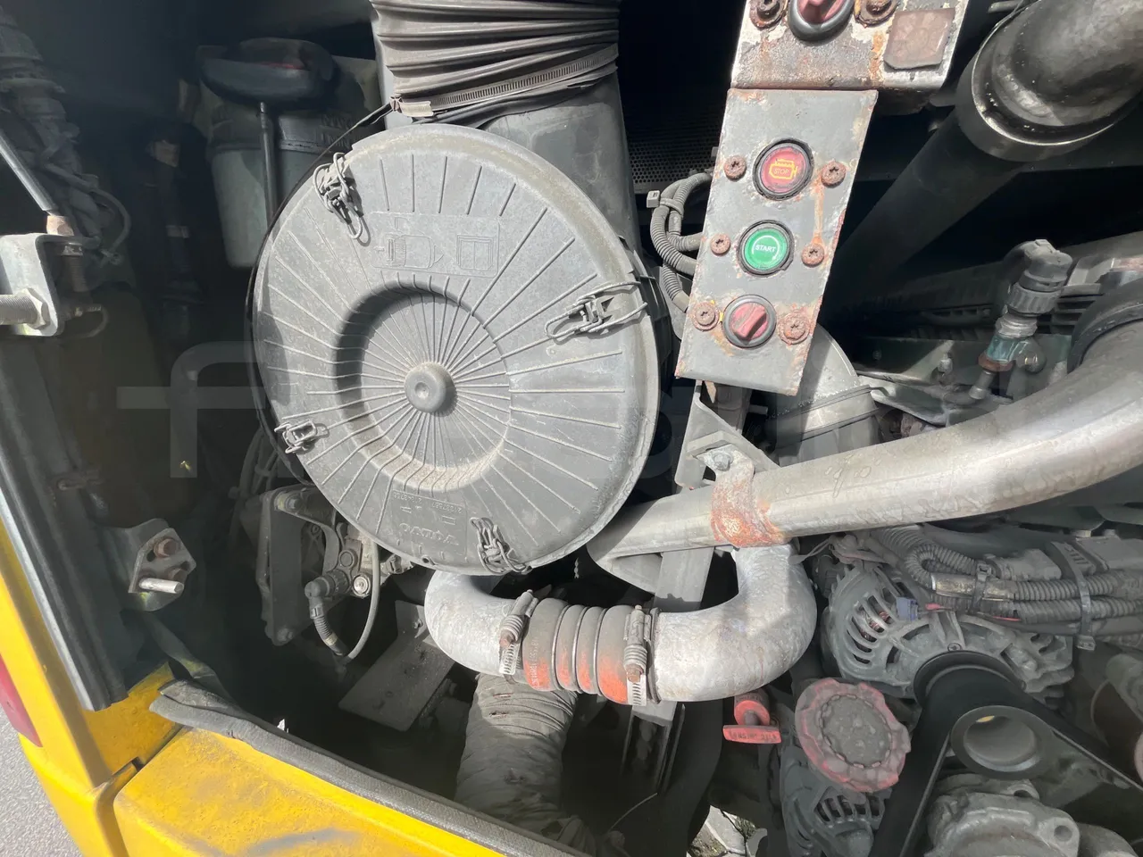 Volvo 9700-B8R B6SC 9700S - Euro 6 - 240 kW - 14.980 mt - preheater webasto photo