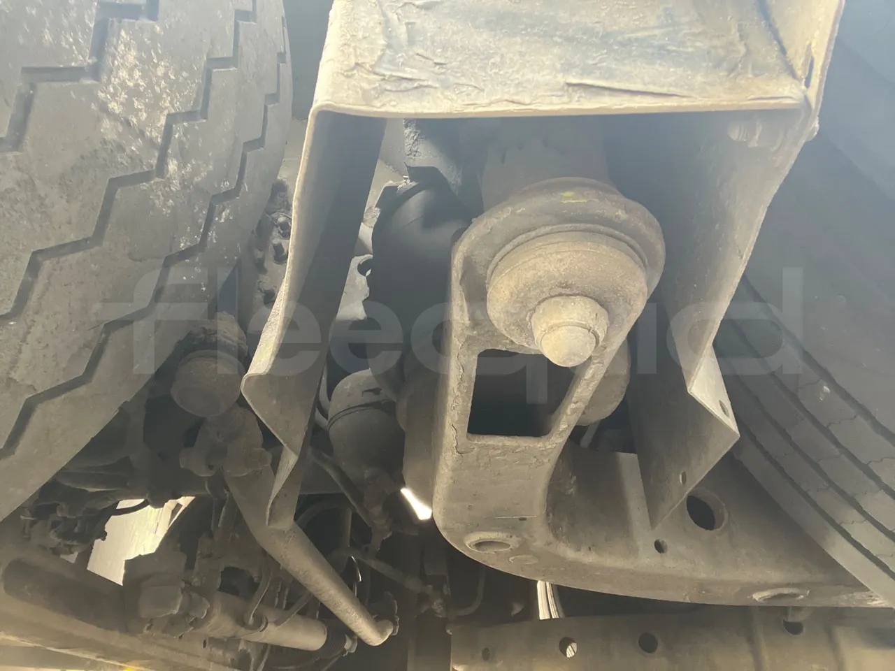 Volvo 9700-B8R B6SC 9700S - Euro 6 - 240 kW - 14.980 mt - axle 3 right side