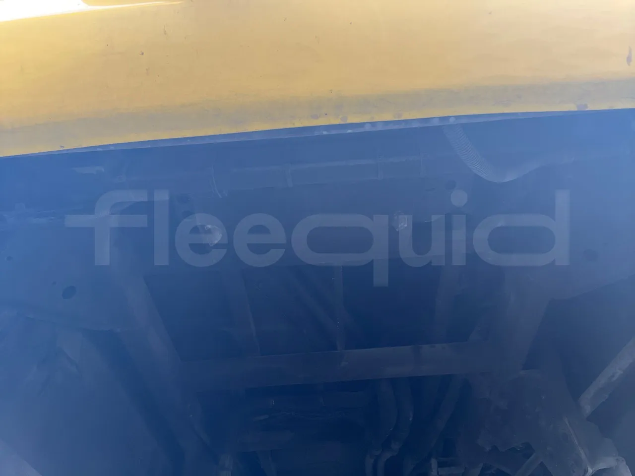 Volvo 9700-B8R B6SC 9700S - Euro 6 - 240 kW - 14.980 mt - front undercarriage from front