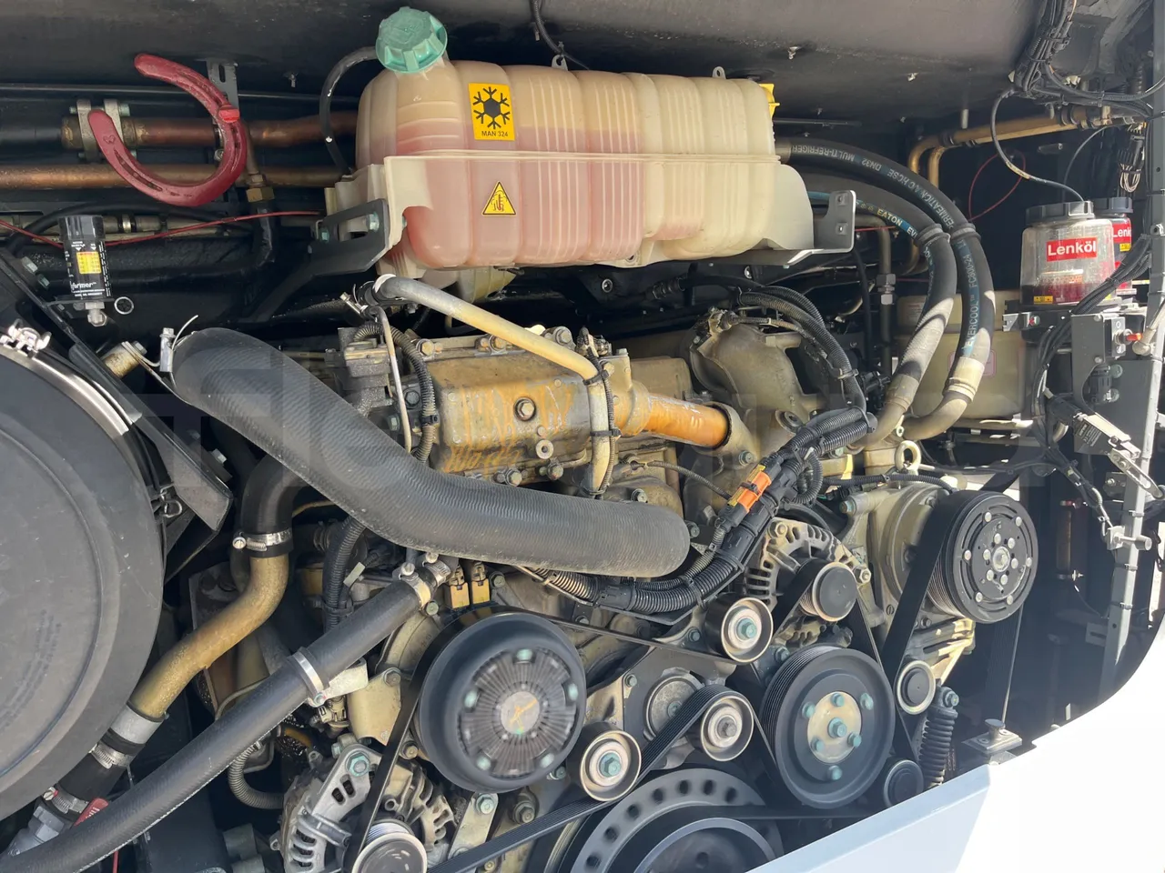 Neoplan Cityliner P15 - Euro6 - 338kW - 13mt - engine plate photo