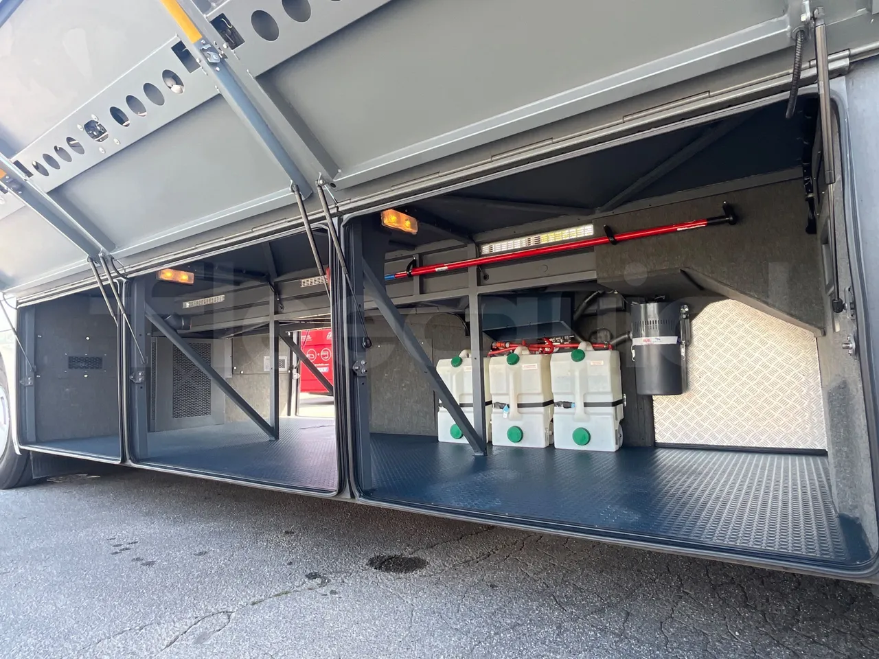 Neoplan Cityliner P15 - Euro6 - 338kW - 13mt - internal frame rust check