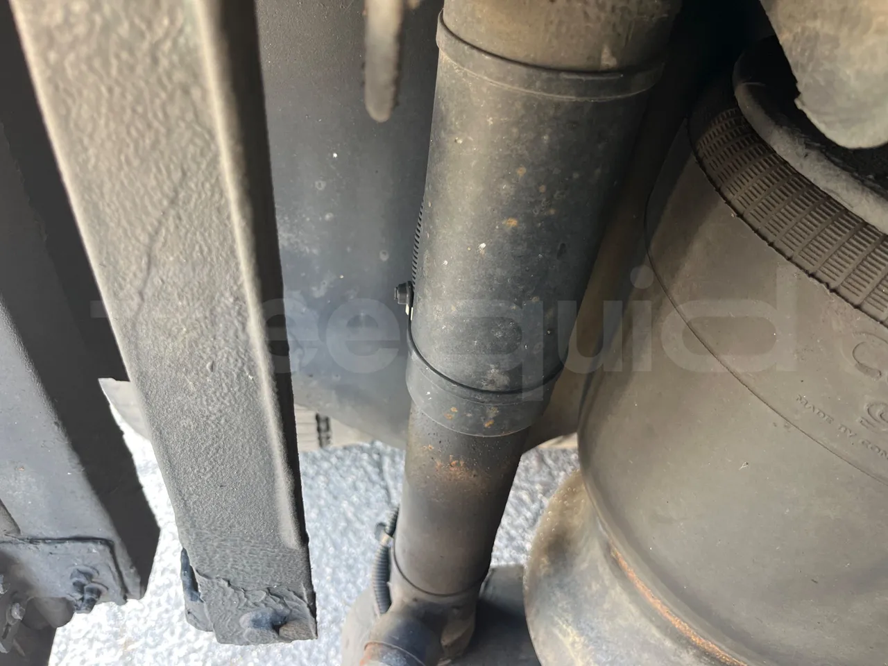 Neoplan Cityliner P15 - Euro6 - 338kW - 13mt - axel 3 shock absorbers 2 left