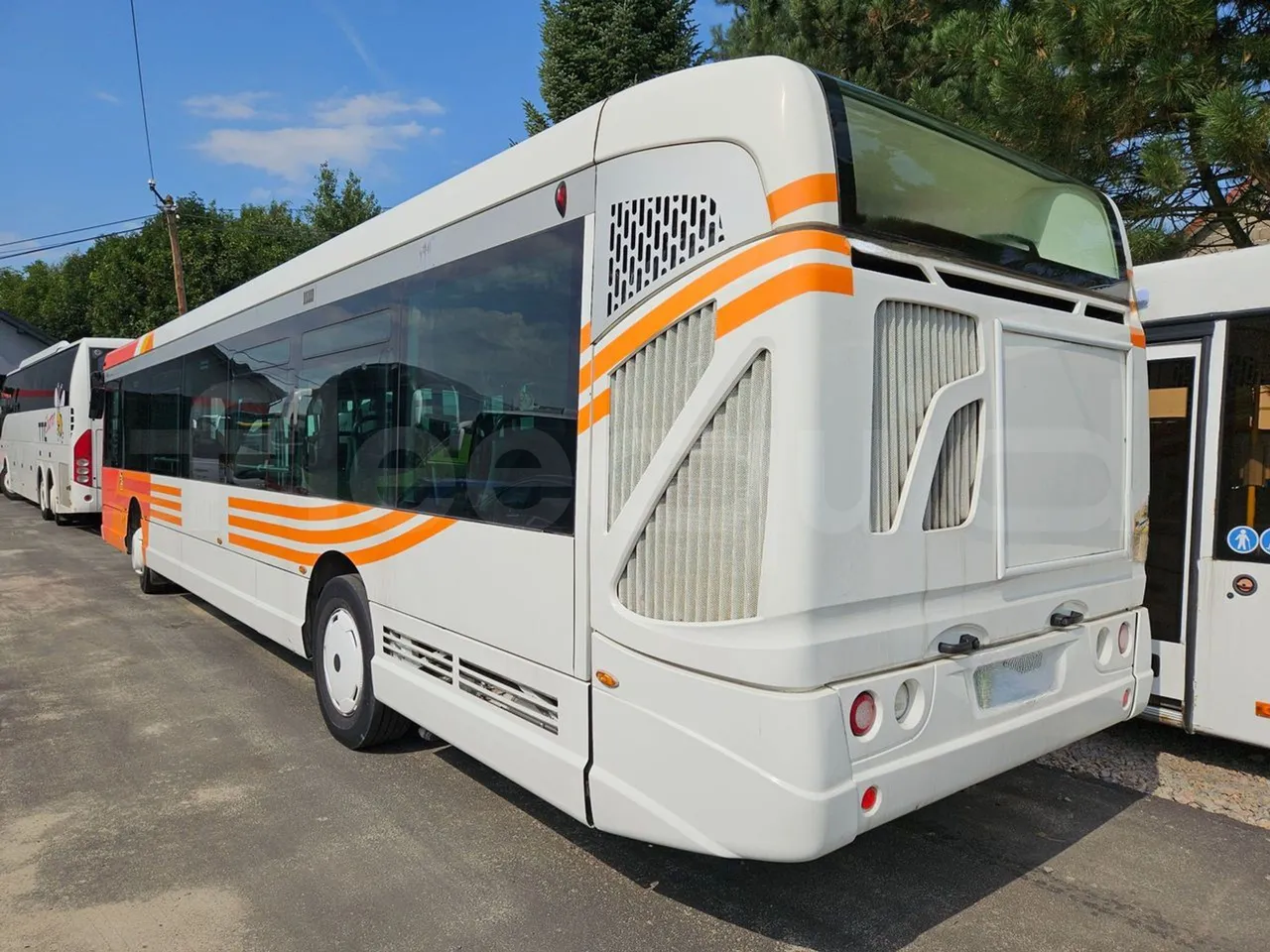 Heuliez GX327 C12T-EUR5-180kW - 12.040m - 3/4 left rear side