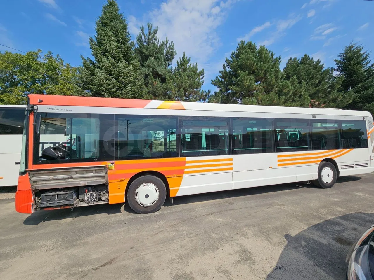 Heuliez GX327 C12T-EUR5-180kW - 12.040m - luggage rack photo