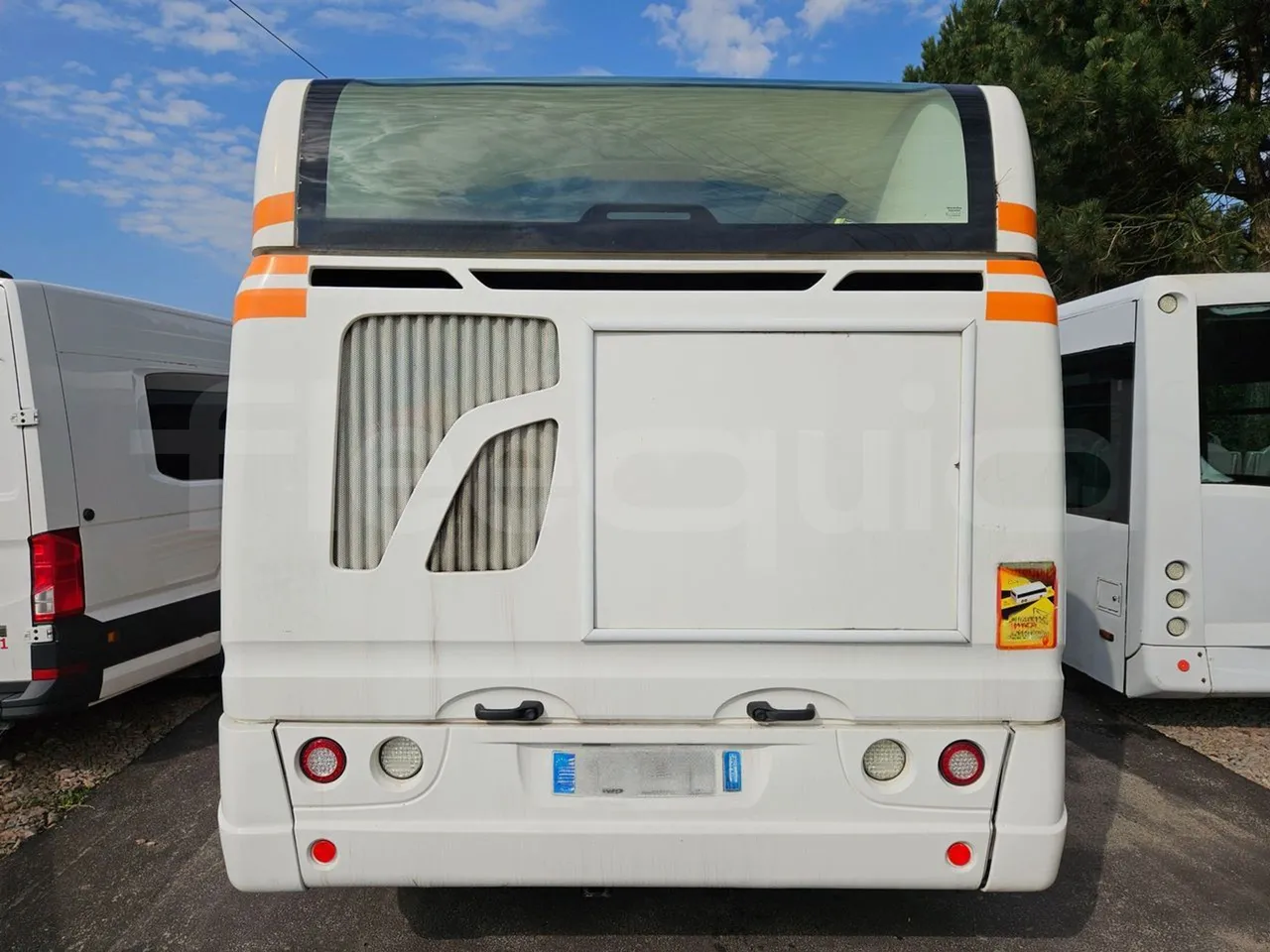 Heuliez GX327 C12T-EUR5-180kW - 12.040m - rear hatch closed