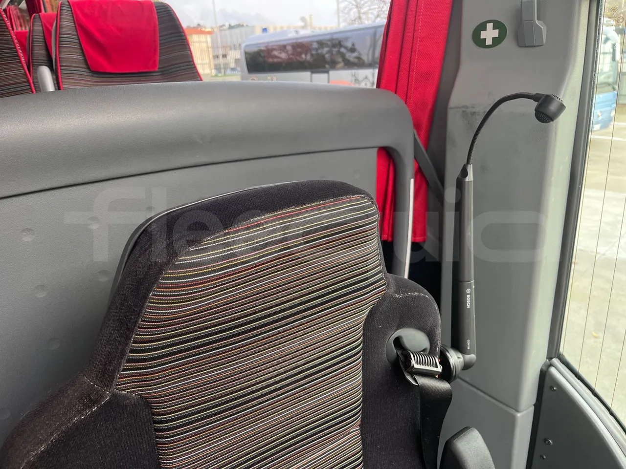 Mercedes-Benz Tourismo 632 01 - Euro6 - 315kW - 12.140mt - driver microphone accessories photo