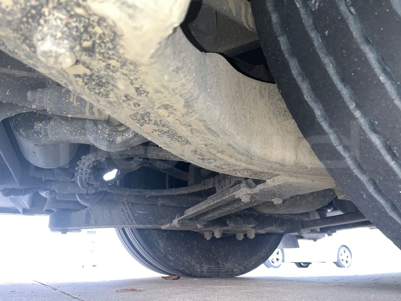 Mercedes-Benz Tourismo 632 01 - Euro6 - 315kW - 12.140mt - axle 2 discs left