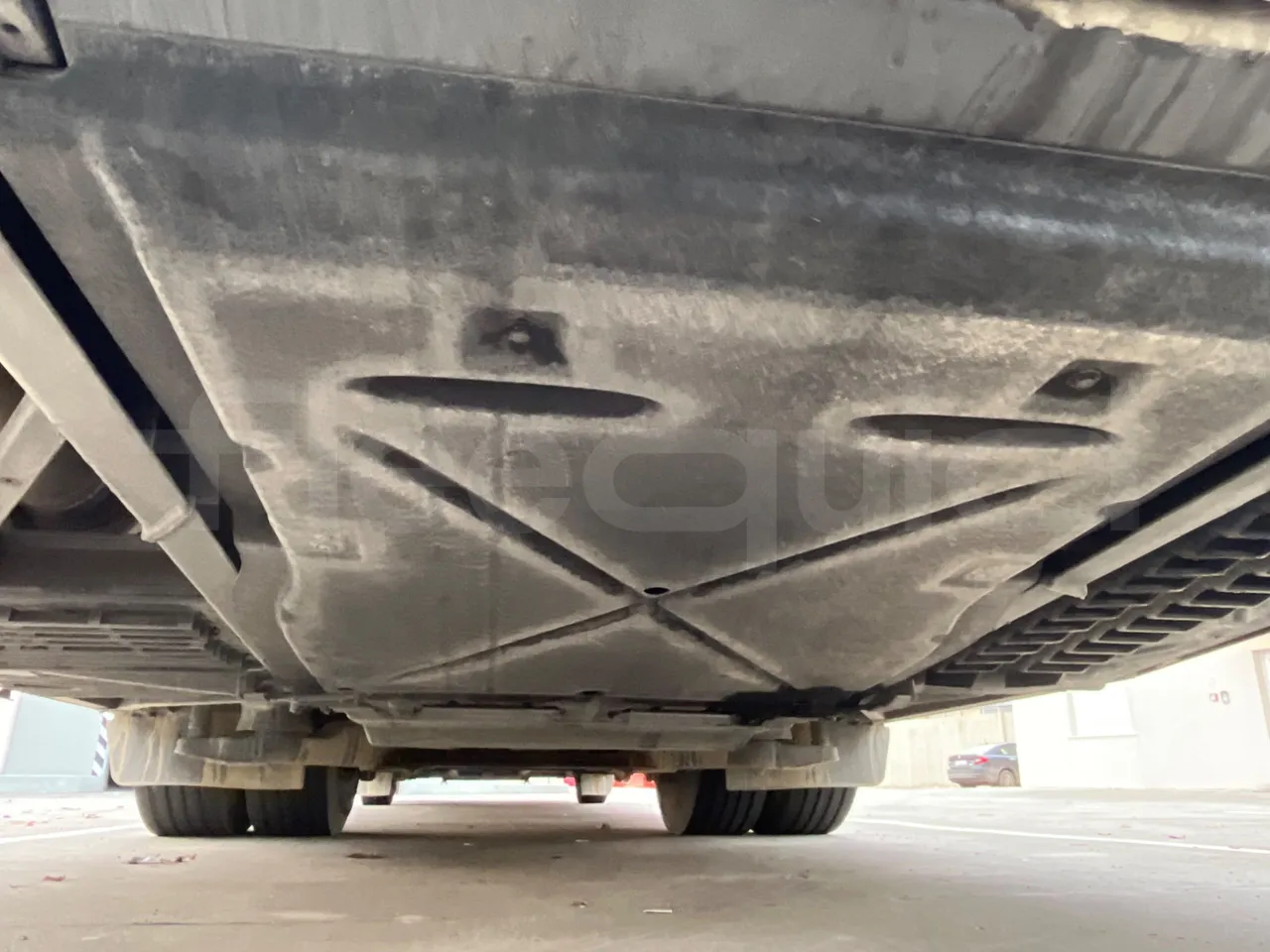 Mercedes-Benz Tourismo 632 01 - Euro6 - 315kW - 12.140mt - engine without protection