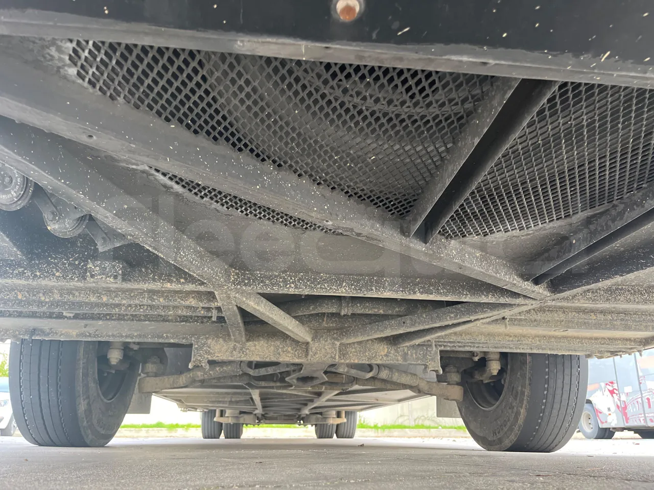 Mercedes-Benz Tourismo 632 01 - Euro6 - 315kW - 12.140mt - front undercarriage from front