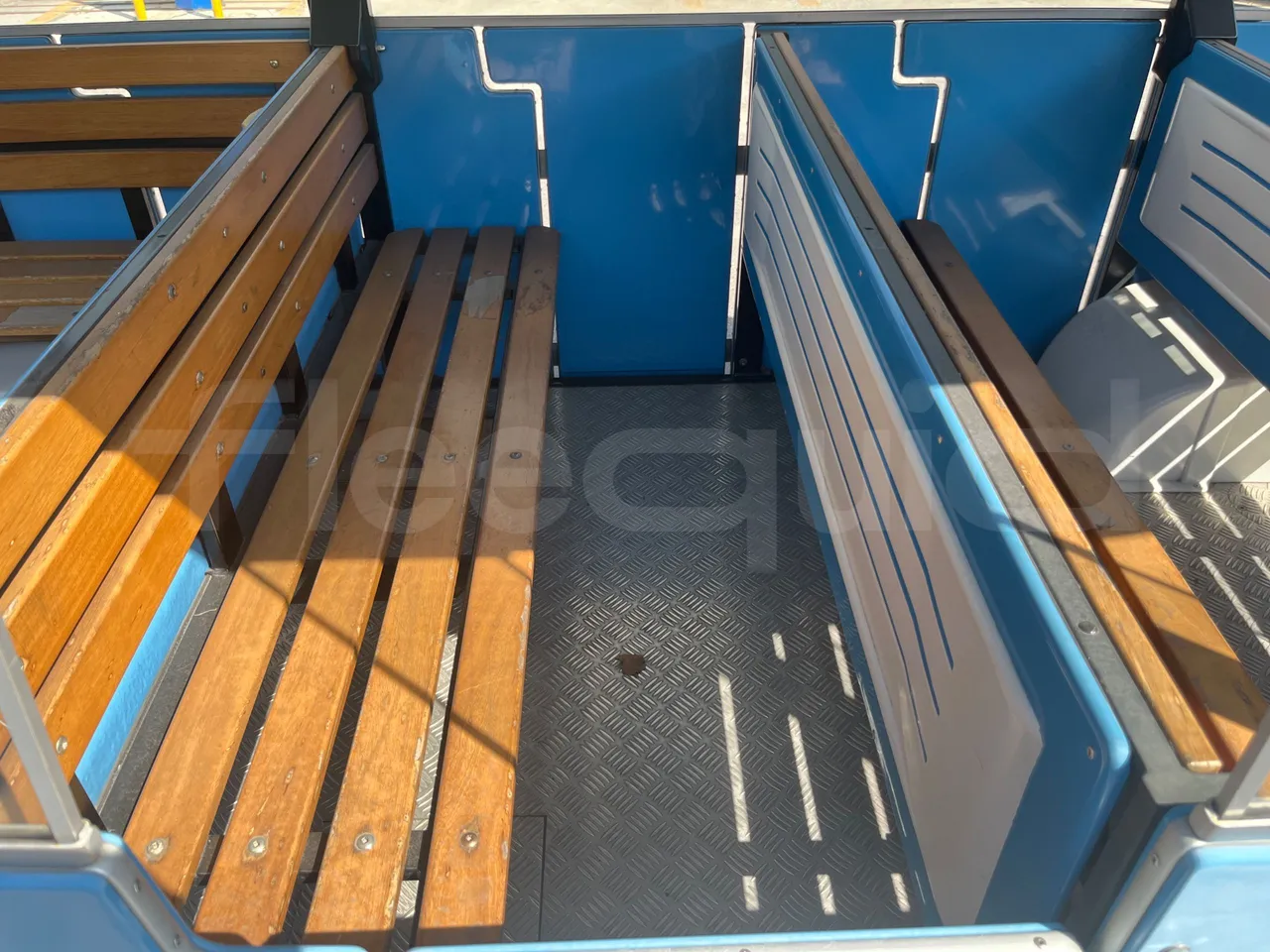 Dotto LDM04 + WD1 LDM04 + WD1 - Euro4 - 130kW - 3.950mt + 4.920mt + 4.920mt - armrest detail photo