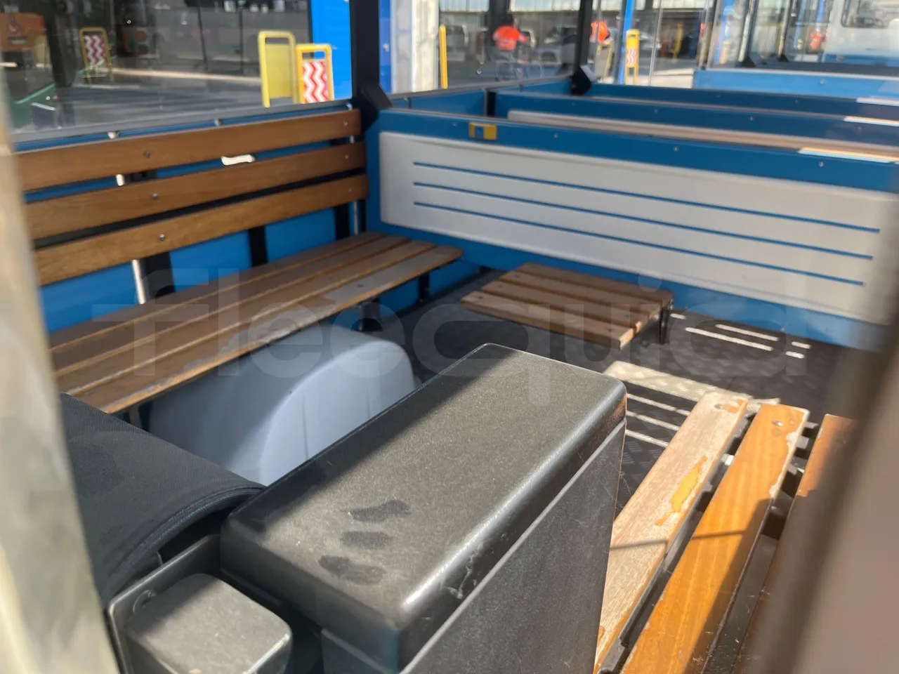 Dotto LDM04 + WD1 LDM04 + WD1 - Euro4 - 130kW - 3.950mt + 4.920mt + 4.920mt - table detail photo