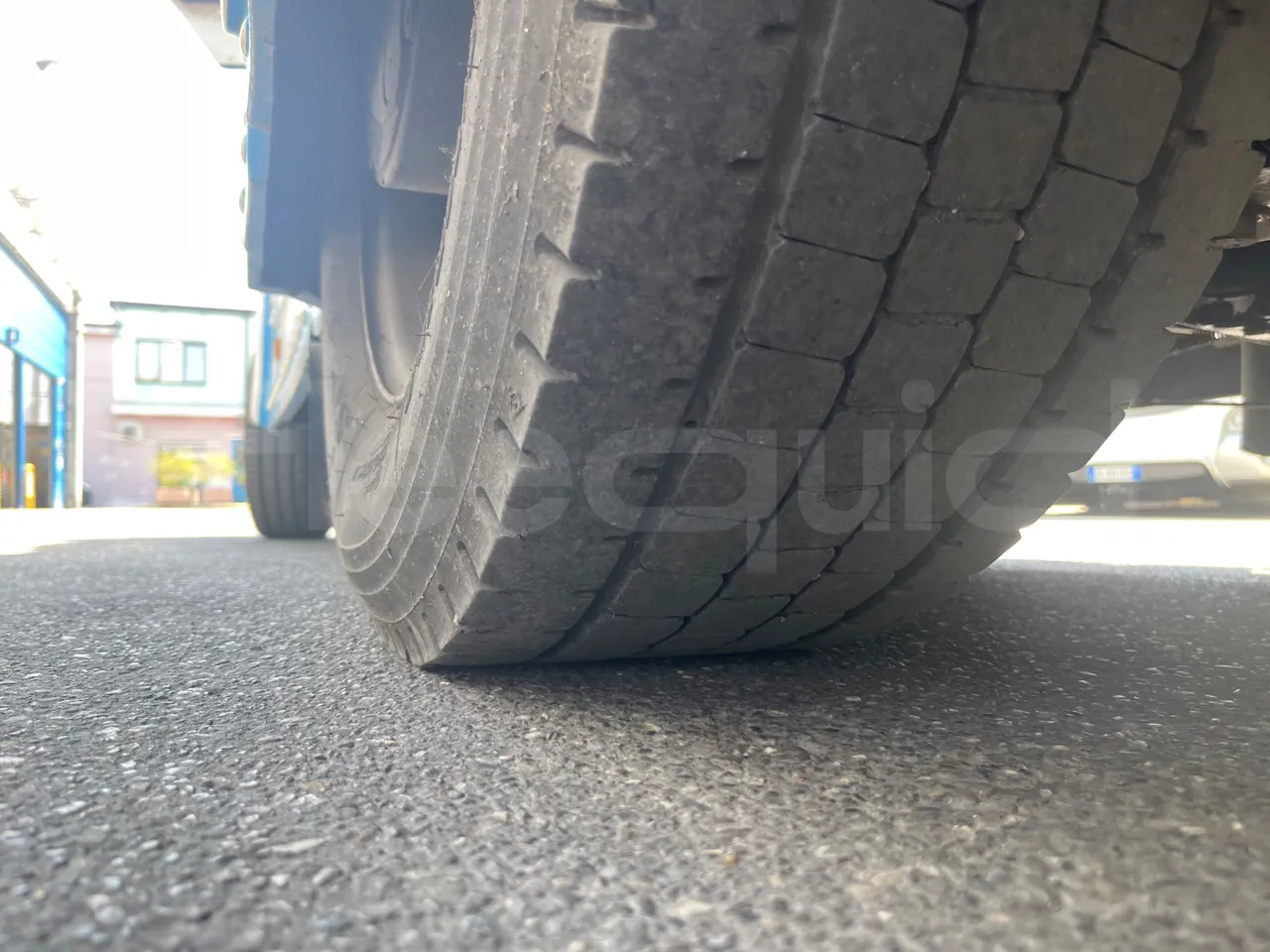 Dotto LDM04 + WD1 LDM04 + WD1 - Euro4 - 130kW - 3.950mt + 4.920mt + 4.920mt - rear left tire photo