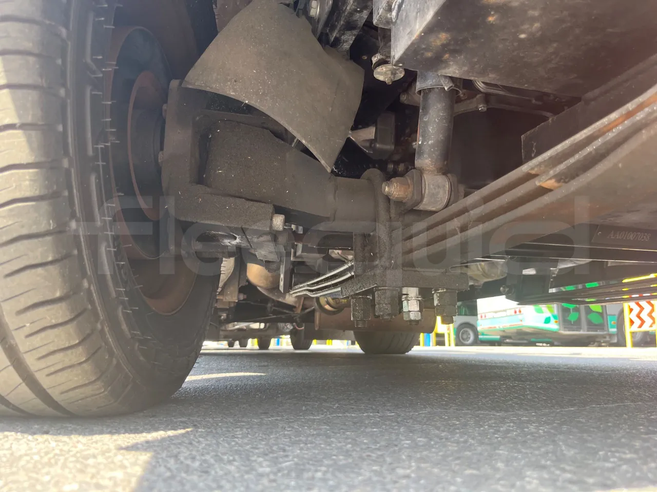 Dotto LDM04 + WD1 LDM04 + WD1 - Euro4 - 130kW - 3.950mt + 4.920mt + 4.920mt - front axle left side