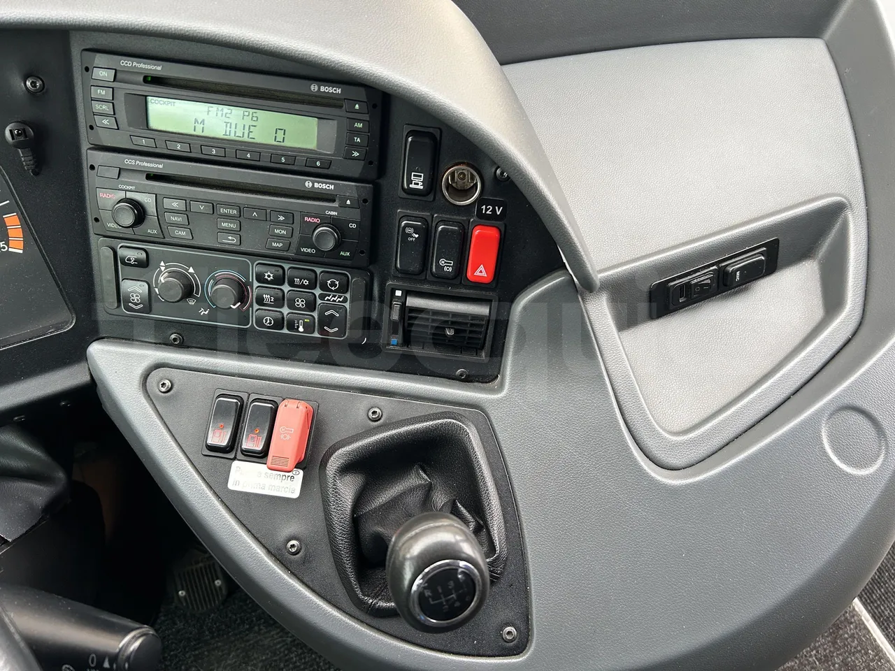 Mercedes-Benz Tourismo - Onboard Device 1