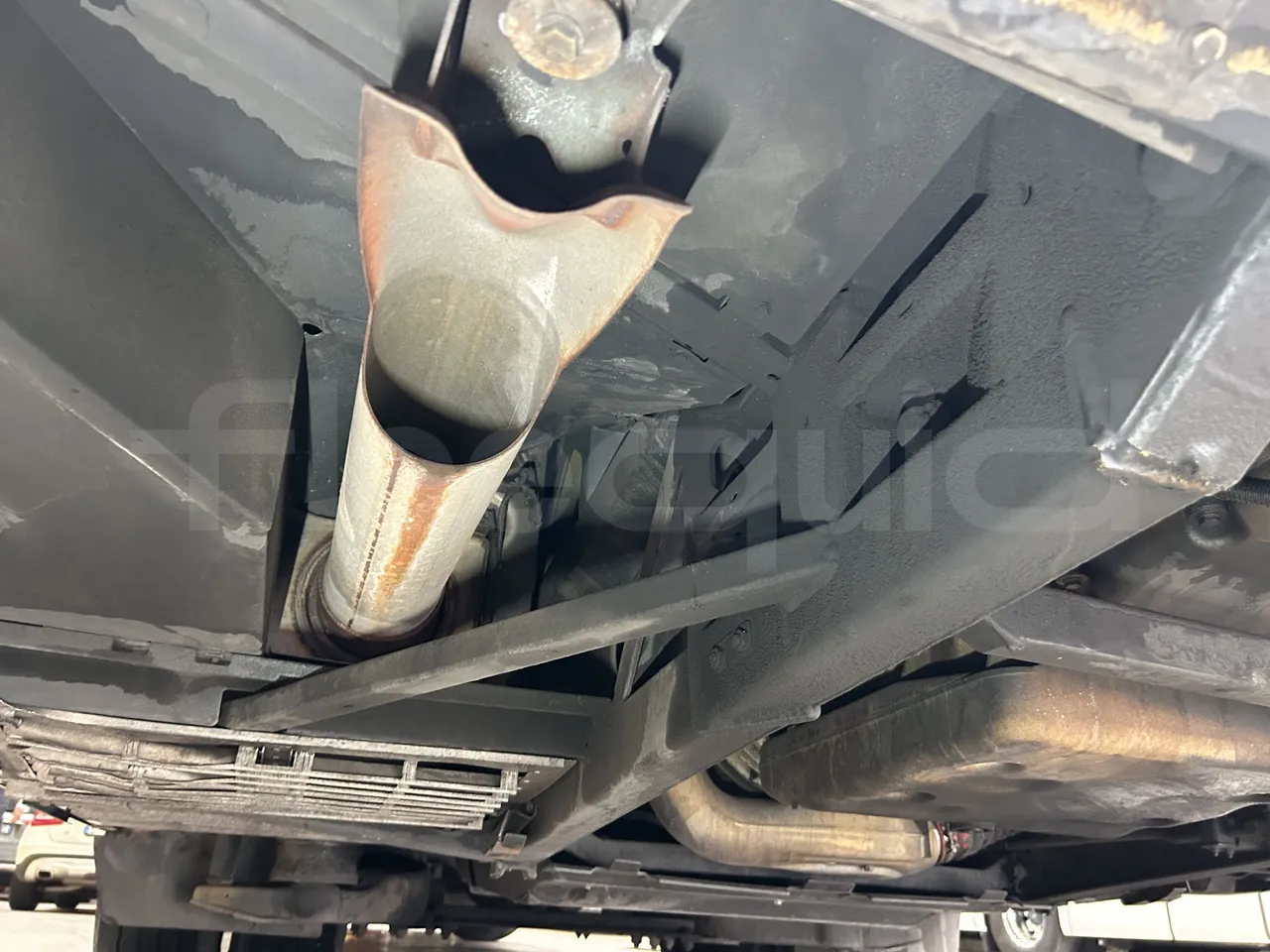Mercedes-Benz Tourismo - Exhaust