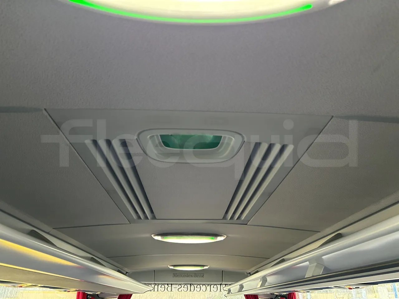 Mercedes-Benz Tourismo - Roof Hatch 2