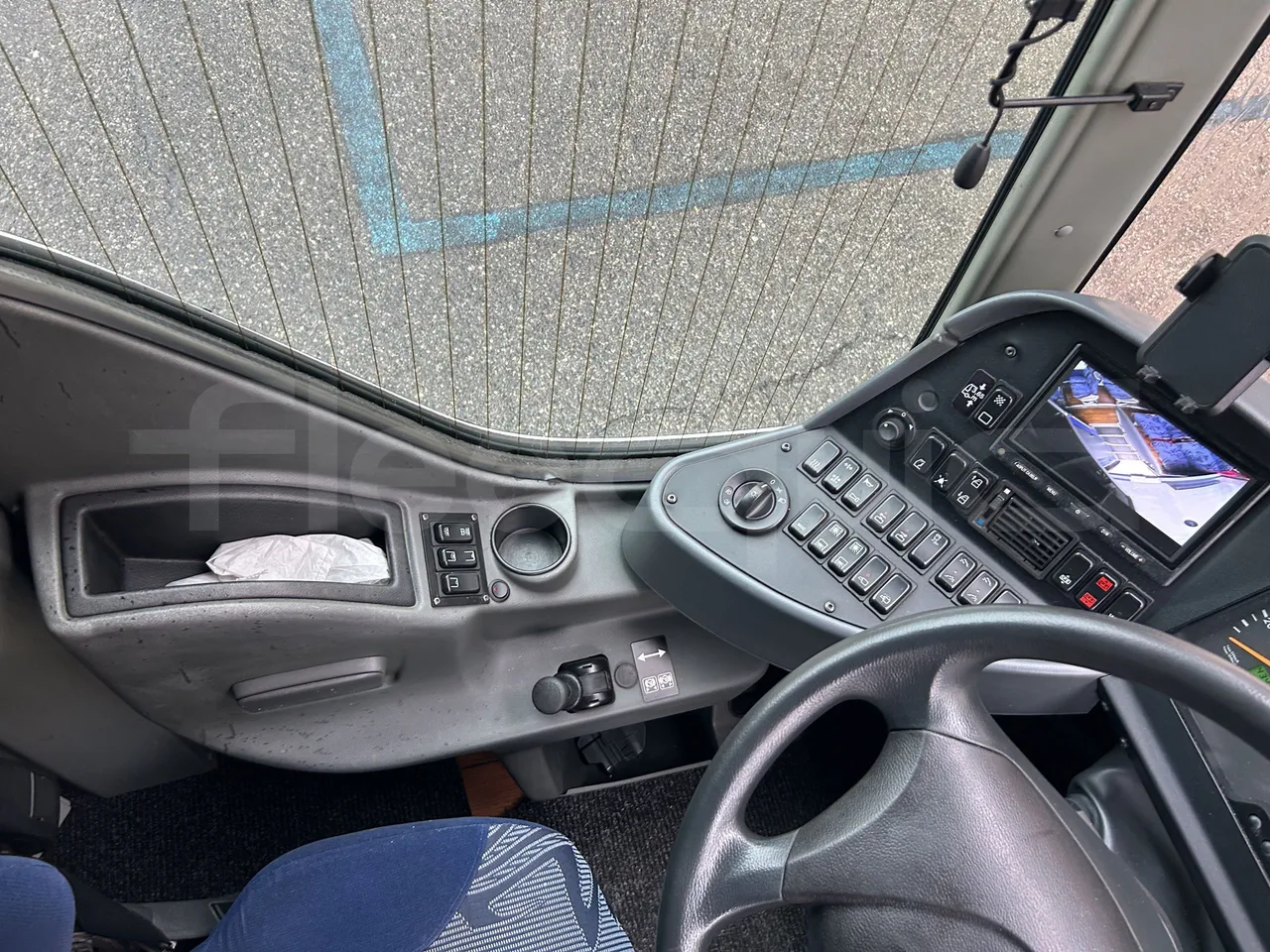 Mercedes-Benz Tourismo - Onboard Device 3 Left Side