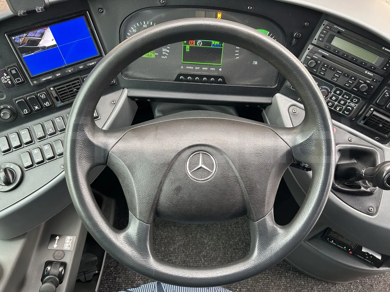 Mercedes-Benz Tourismo - Steering Wheel