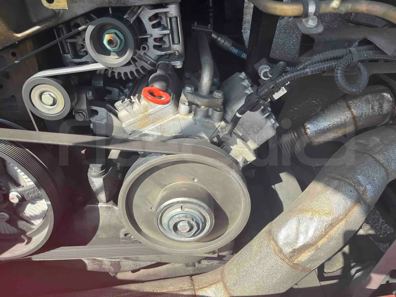 Mercedes-Benz Citaro - air conditioning compressor