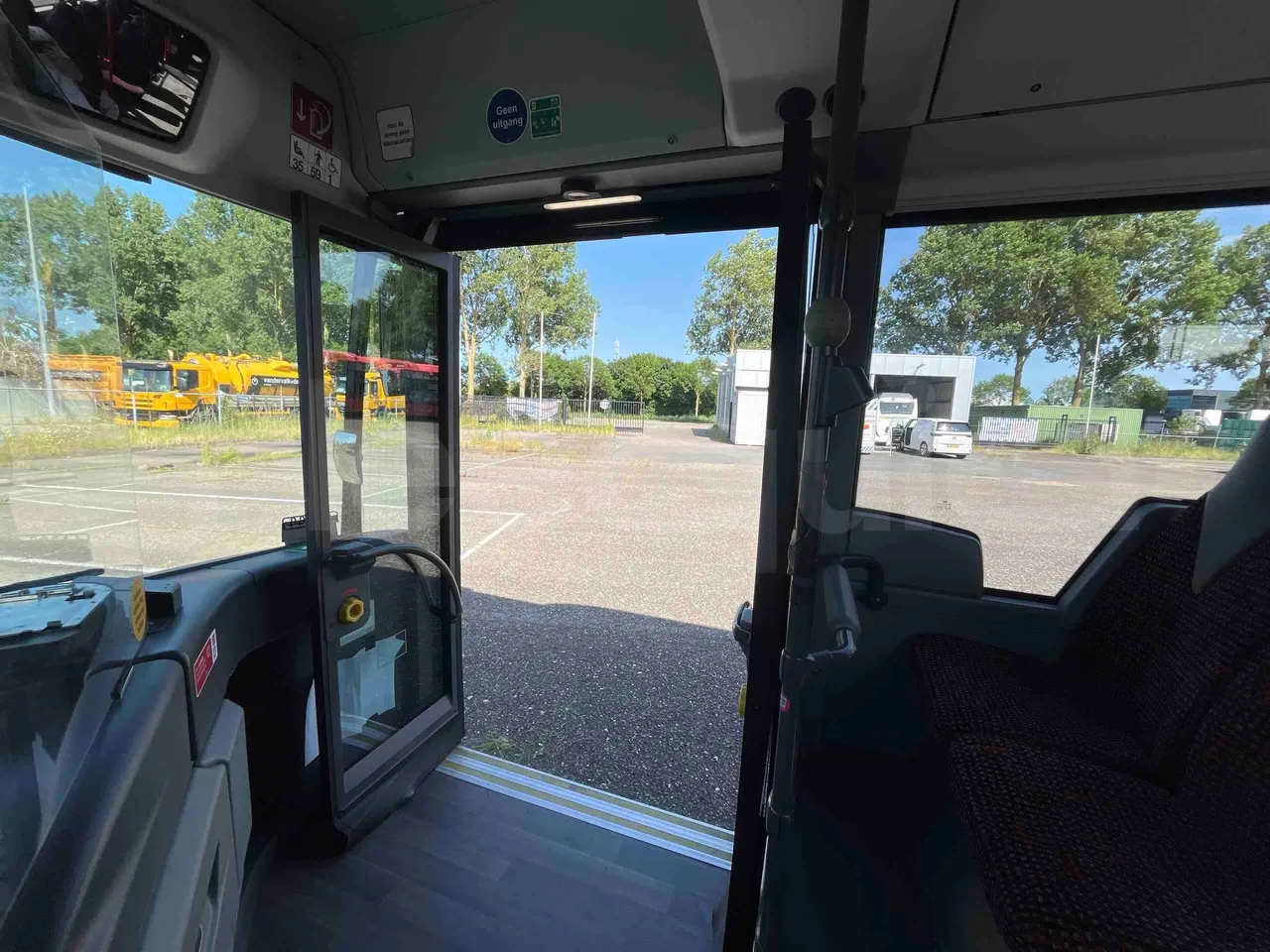 Mercedes-Benz Citaro - handrails photo