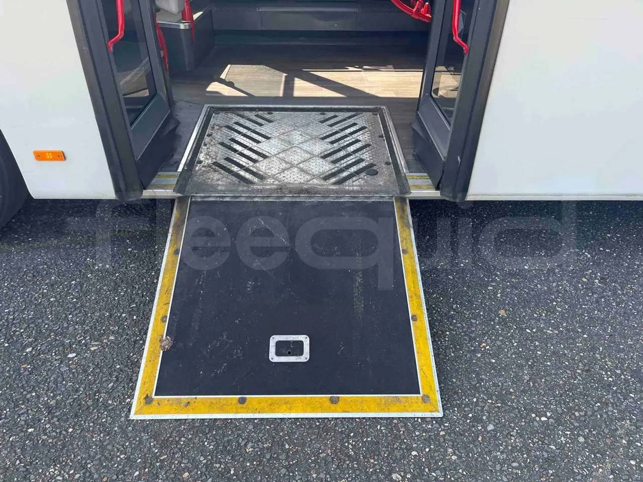 Mercedes-Benz Citaro - platform open photo