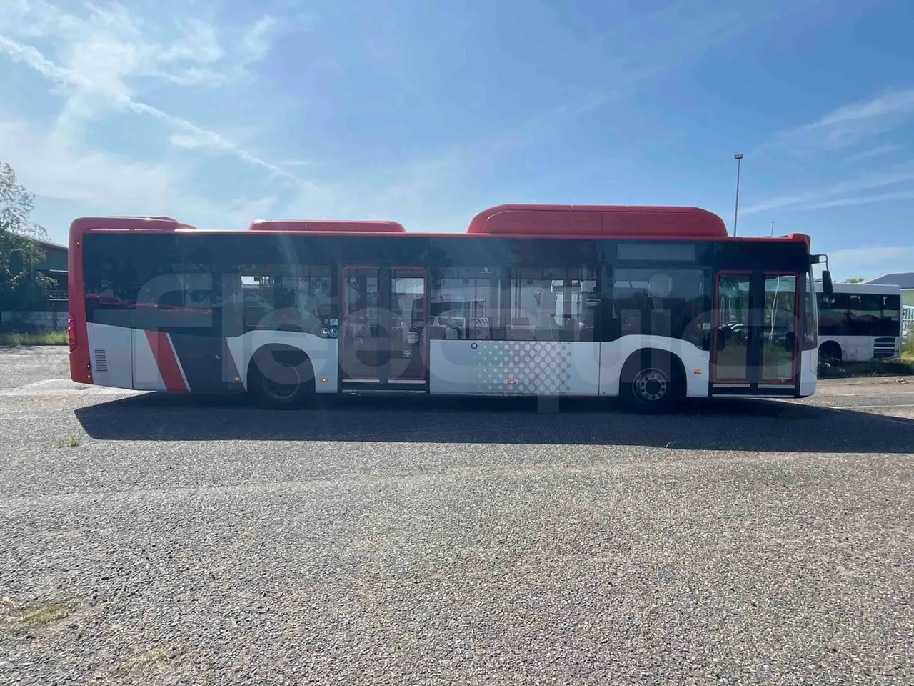 Mercedes-Benz Citaro - right side doors closed