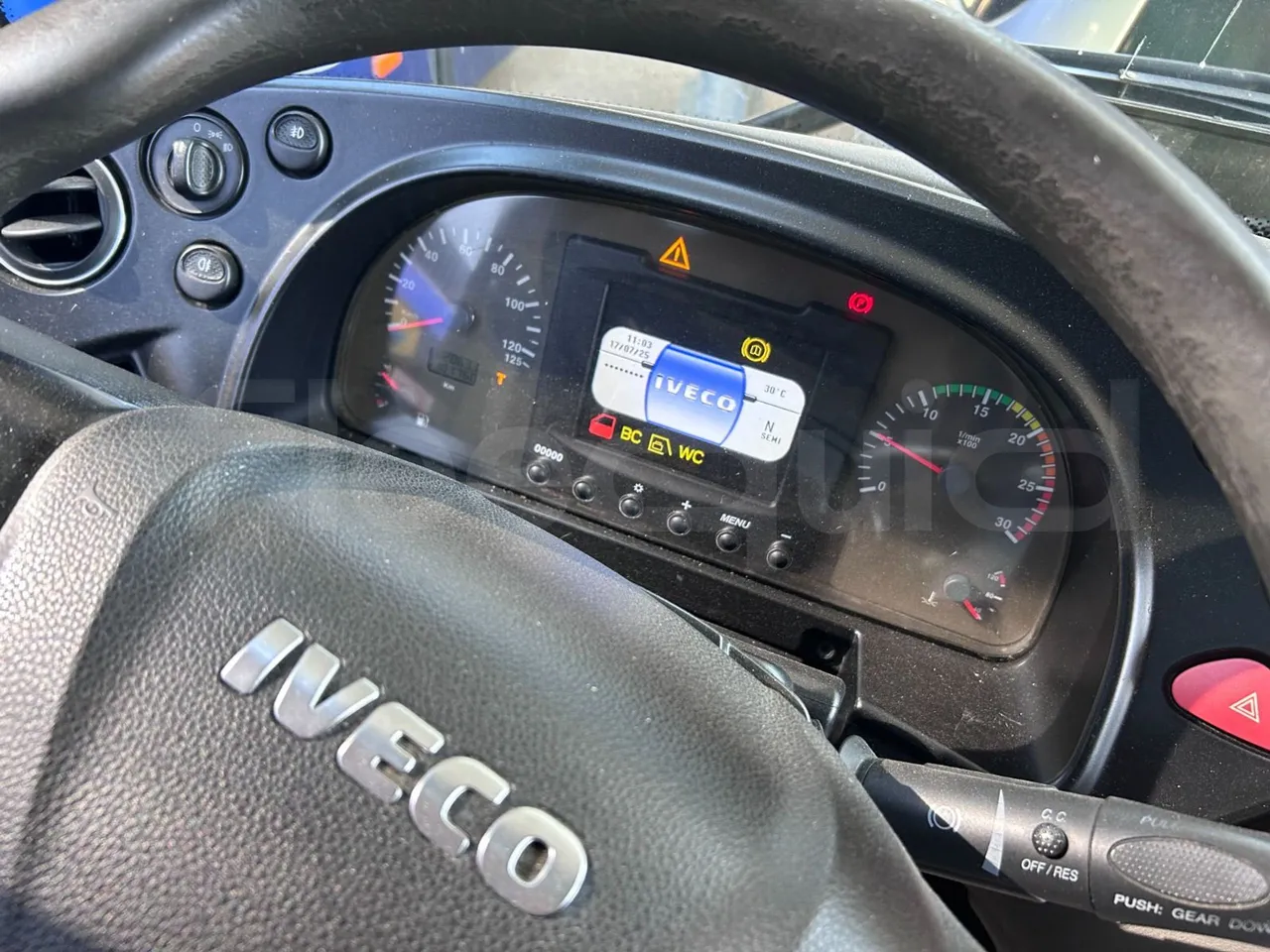 Iveco Magelys SFR2XX - Euro6 - 12,83m - 294kw - driver's seat photo (mandatory for bus to scrap)