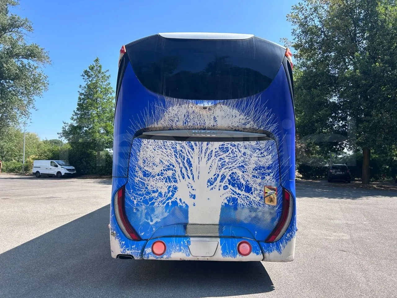 Iveco Magelys SFR2XX - Euro6 - 12,83m - 294kw - rear hatch closed