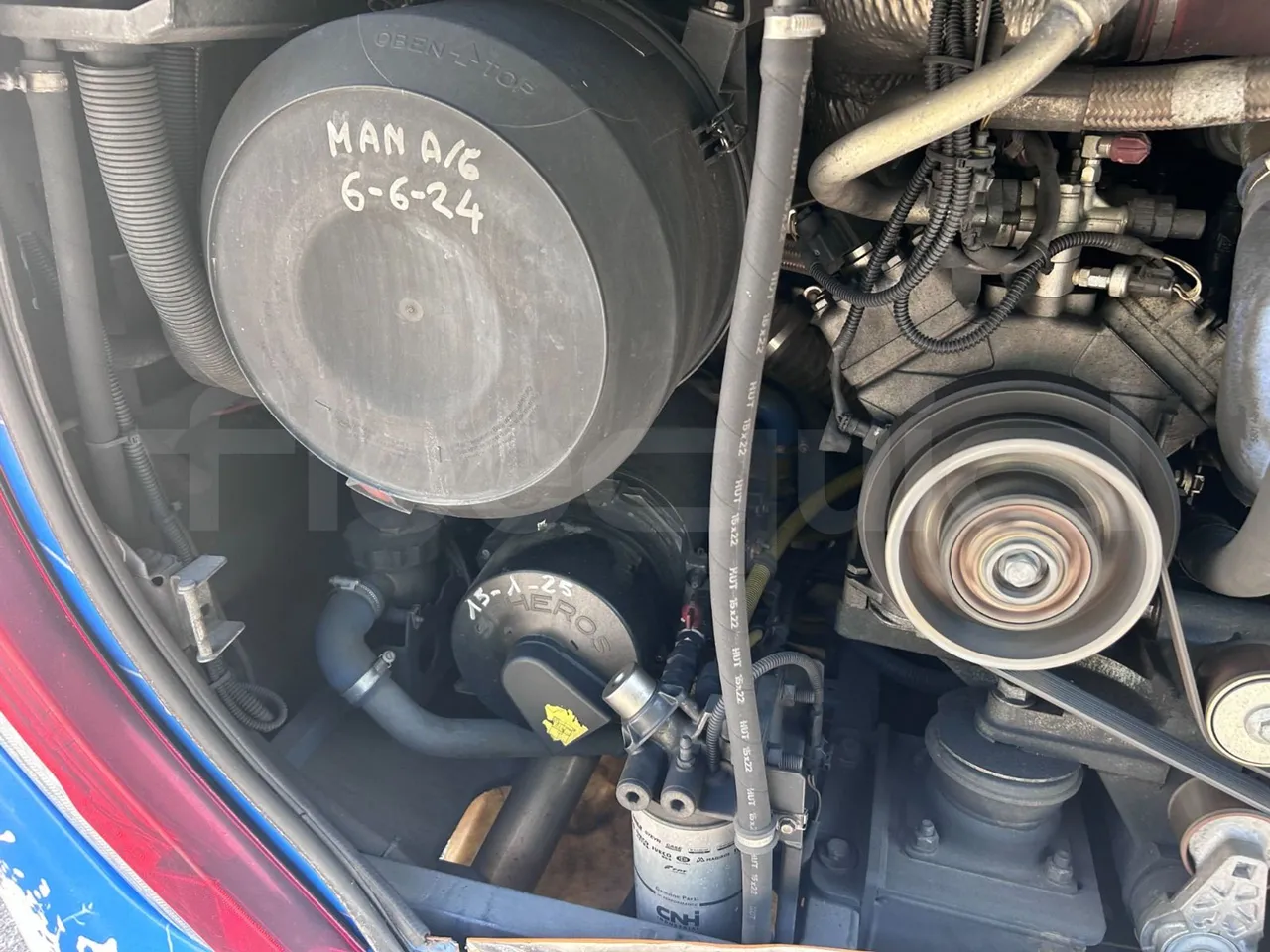 Iveco Magelys SFR2XX - Euro6 - 12,83m - 294kw - front undercarriage from front