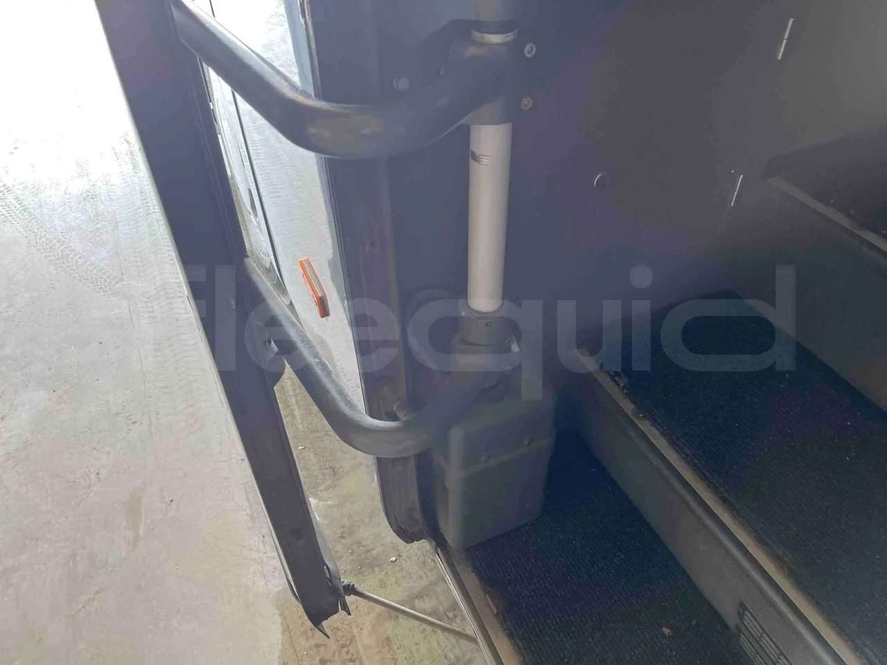 Mercedes-Benz Tourismo 632 07 - EUR5 - 260kW - 12.140m - jack and driver keys