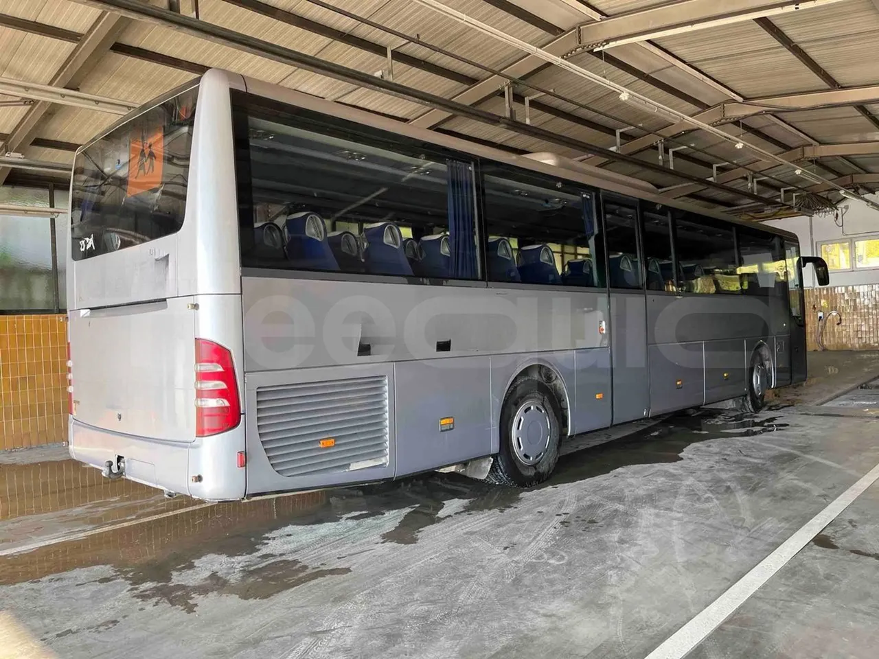 Mercedes-Benz Tourismo 632 07 - EUR5 - 260kW - 12.140m - 3/4 right rear doors closed